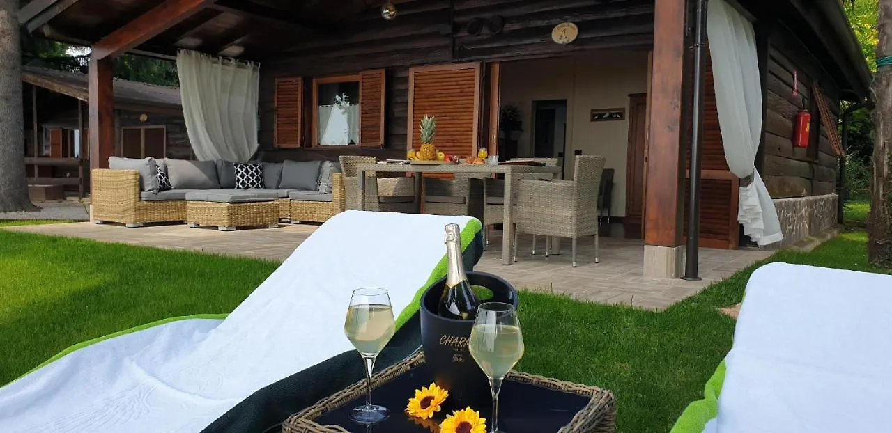 Residence Villalsole サン・フェリーチェ・デル・ベナーコ 3*,