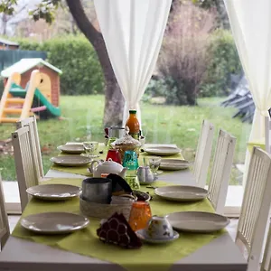 Casa vacanze Indipendente A Pochi Passi Dal, San Felice del Benaco